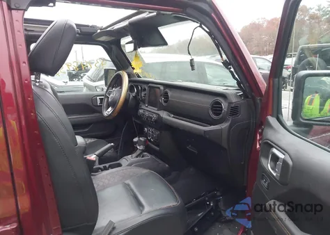 2021 Jeep Wrangler Unlimited High Altitude 4X4 z USA, uszkodzony, nr VIN 1C4HJXEN8MW595468